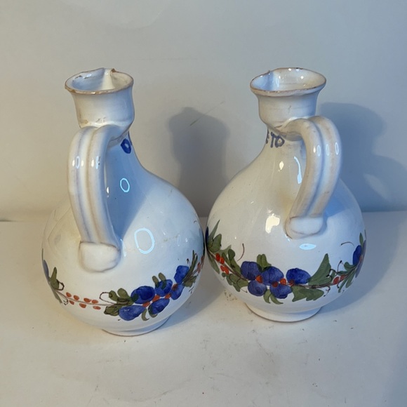 Vintage cruet set Hand-painted Italian pottery oil and vinegar cruets bottles - Picture 6 of 9